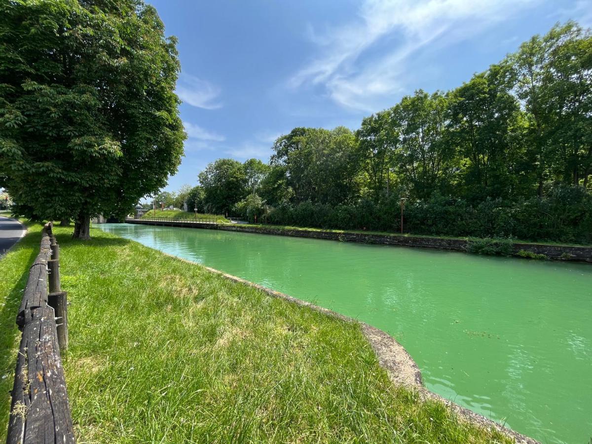 Les Rives Remoises Apartment แร็งส์ ภายนอก รูปภาพ