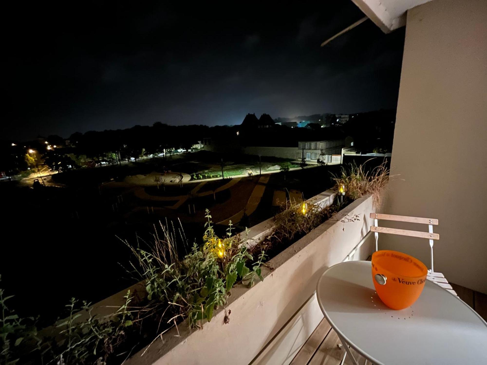 Les Rives Remoises Apartment แร็งส์ ภายนอก รูปภาพ