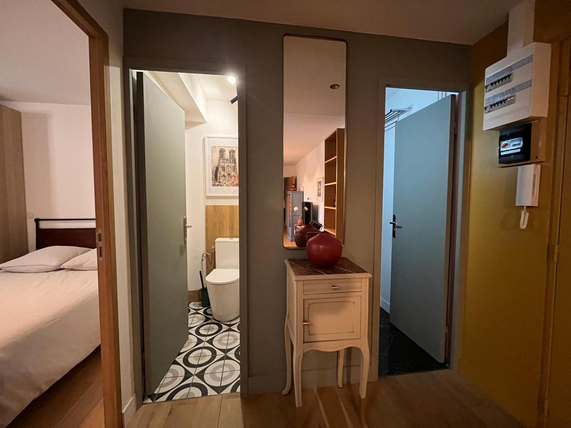 Les Rives Remoises Apartment แร็งส์ ภายนอก รูปภาพ